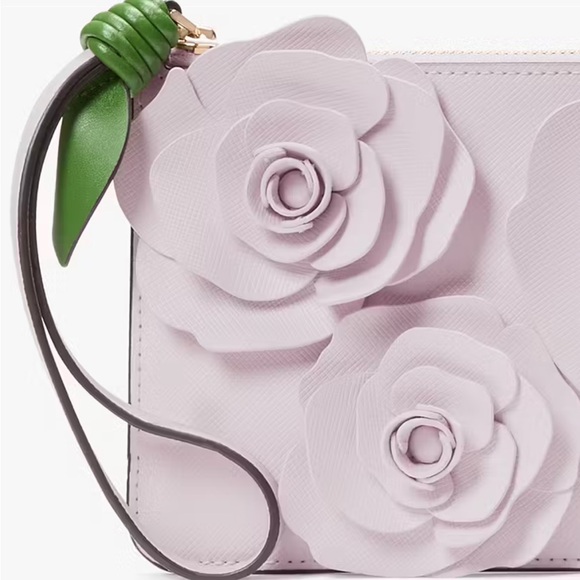 ♠️kate spade Flora Medium L-Zip Floral Wristlet, Pale Amethyst NWT